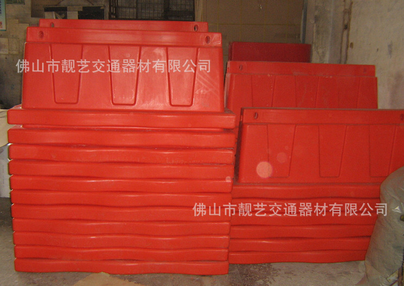 SM-10TL滚塑胶马 (2)