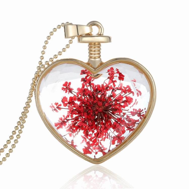 1 Piece Quantity Vacation Dried Flower Heart Shape Alloy Dried Flower Glass Pendant Necklaces Wholesale