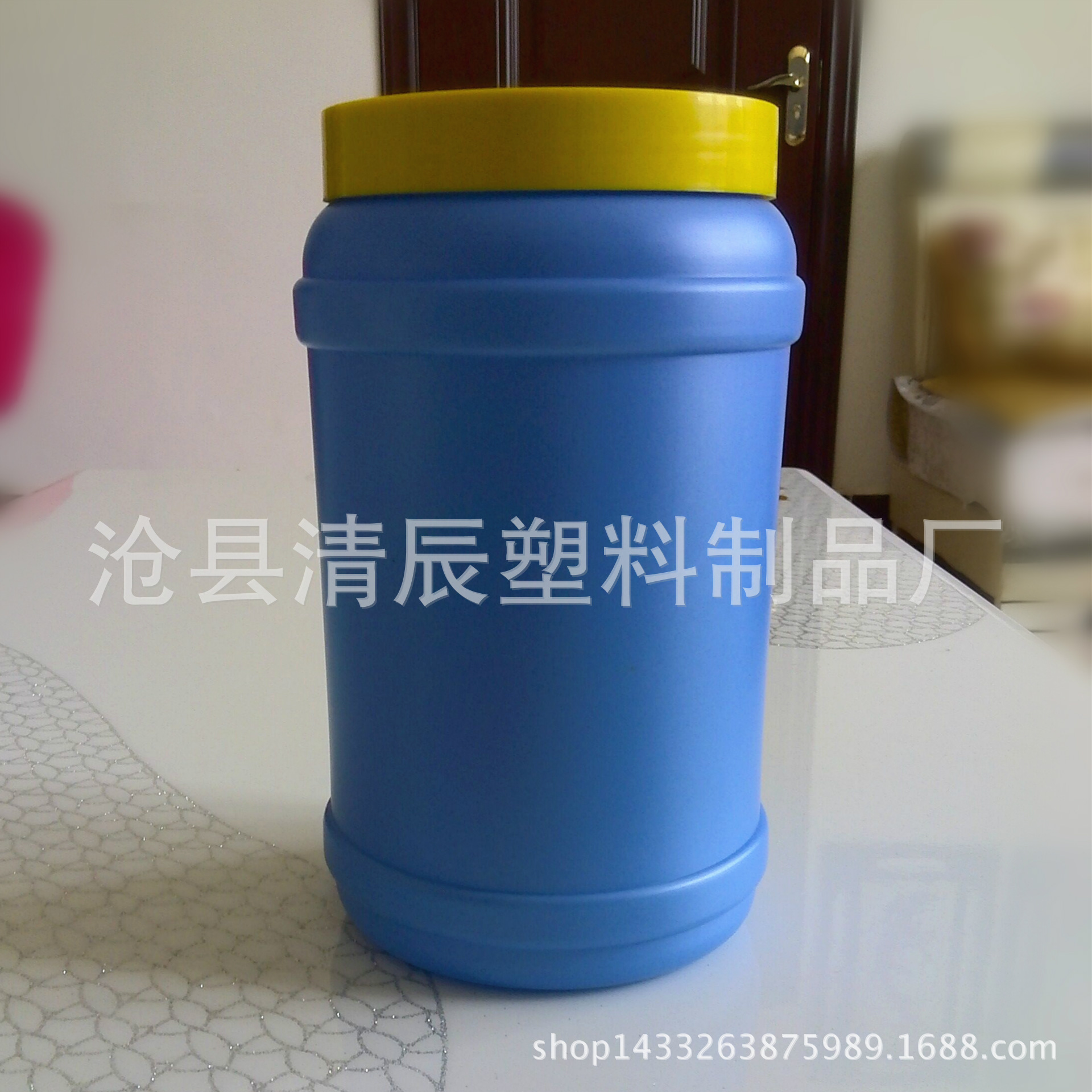 厂家供应 1000g粉剂塑料桶 蓝色化工桶 黄豆酱桶|ms