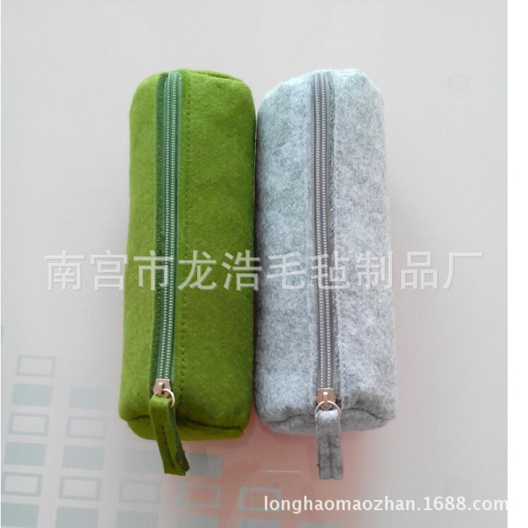 批发毛毡笔袋卡通毛毡卷笔袋创意硅胶毛毡圆筒笔袋学生笔袋