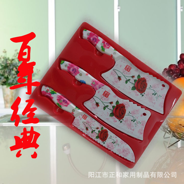 186659_20130110154144427105_10