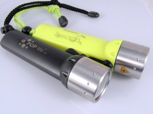 pop lite F2 Stainless steel head Professional diving 4 AA Battery Strong light LED Flashlight