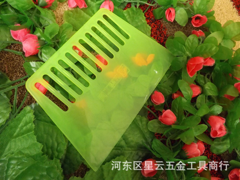 星云牌单层塑料刮板-每件1000个-颜色随机