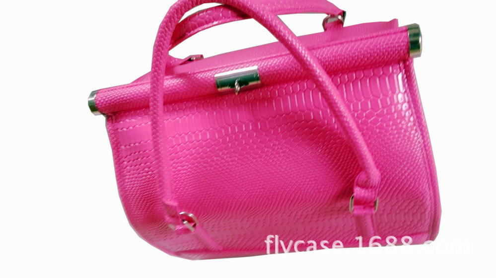 厂家直销新款多功能PU化妆箱，双开多层可定制