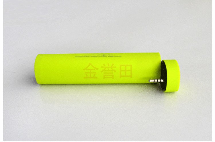 power-bank-speaker1_12