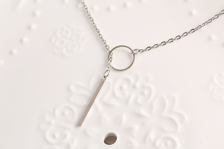 Simple Metal Necklace display picture 9