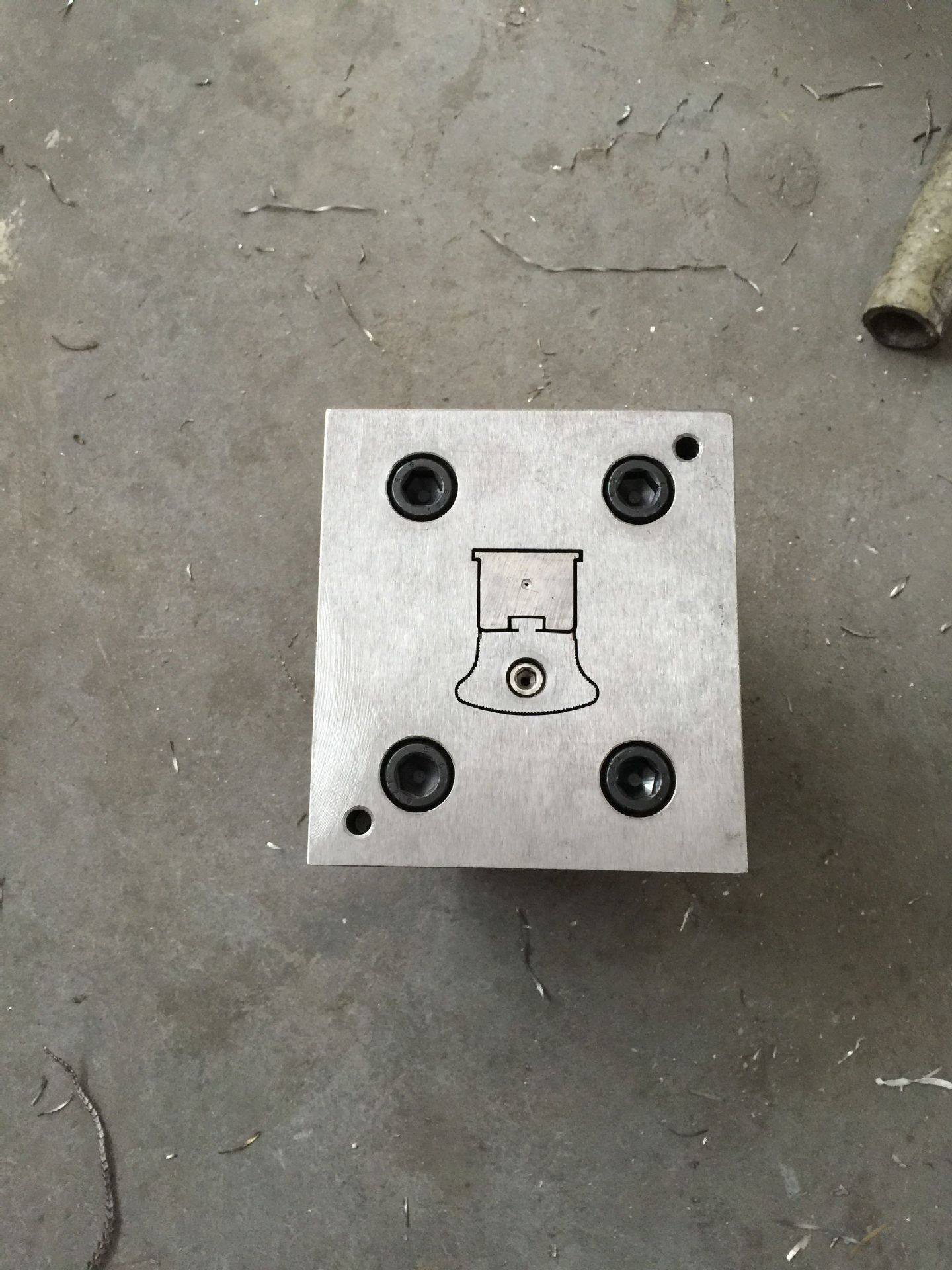 0323F7AC1D2A39D65555F9848ADD18