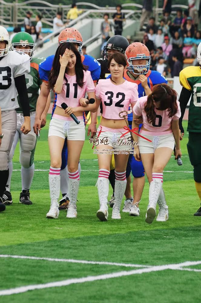 【V领短裤上衣女足球宝贝啦啦队舞台演出服装