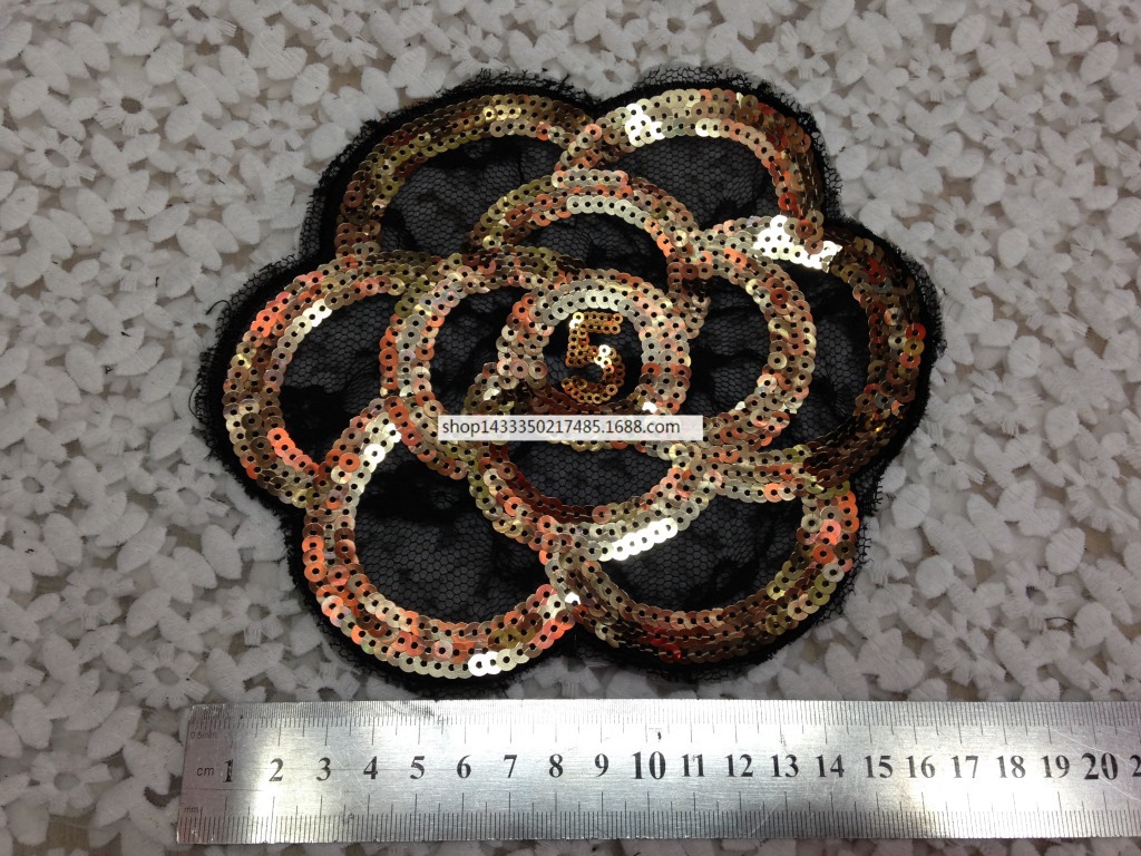 金色蕾丝5亮片布贴 珠片绣 服装辅料 衣服上的装饰贴花 现货批发