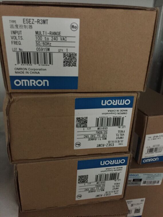OMRON original brand new thermostat E5EZ-C3MT