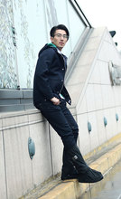 2355931768_2097074327