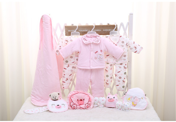 Coffret cadeau pour bébé - Vêtements + Accessoires - Ref 1956432 Image 17