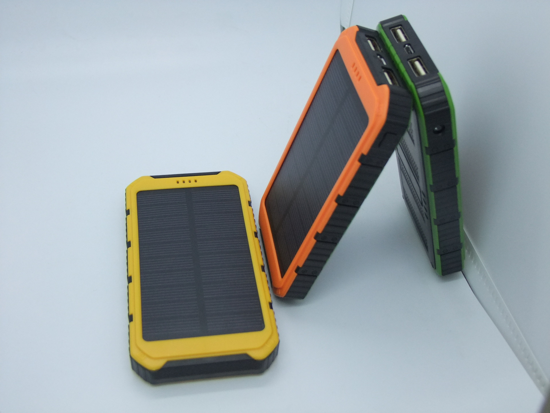 Chargeur solaire - 5 V - batterie 12000 mAh - Ref 3396424 Image 5
