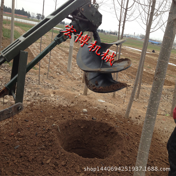 厂家直销植树机 挖坑机 地钻深度1M左右