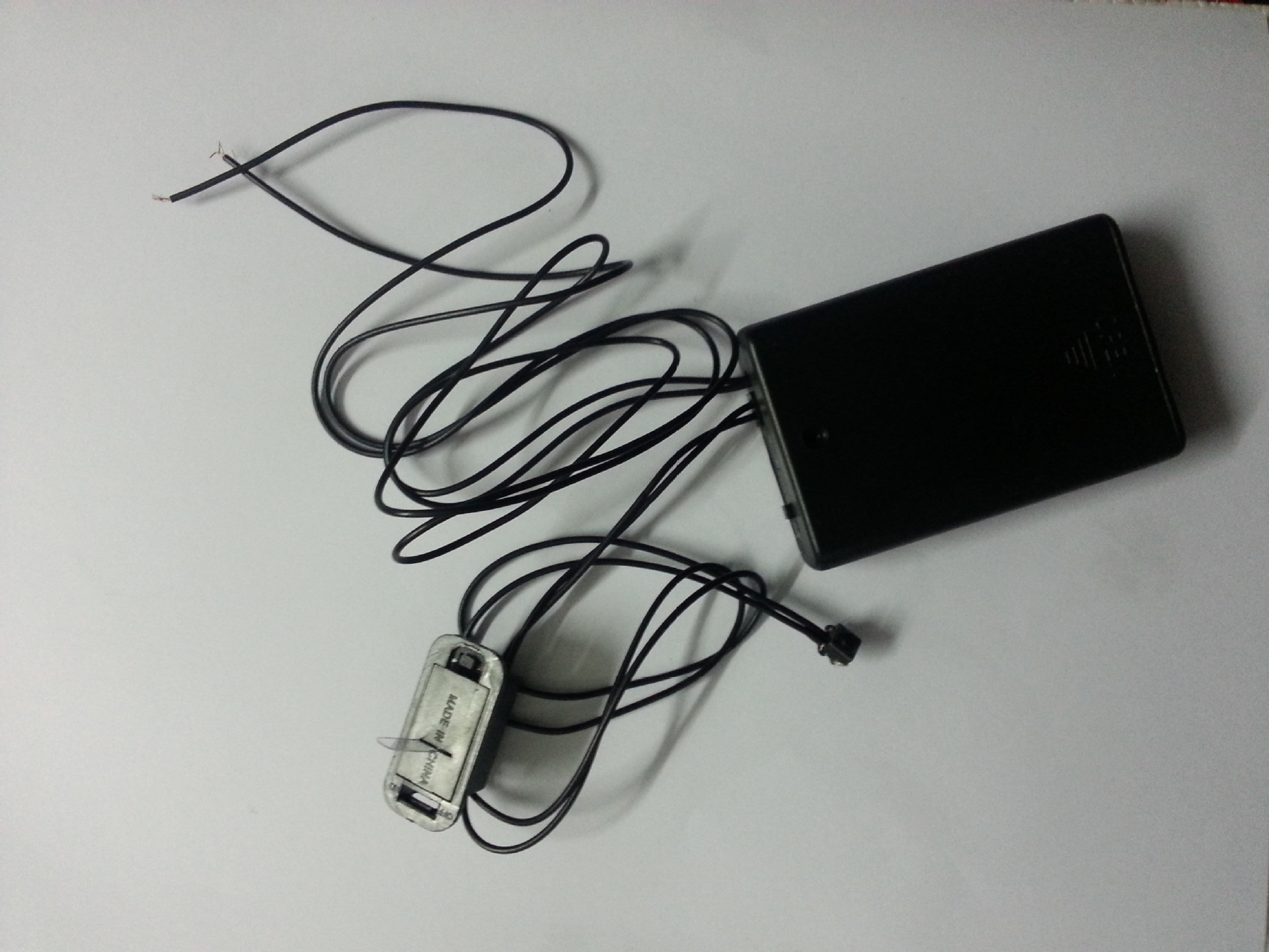 环保电池盒 锂电电池盒价格 18650电池盒批发 电池盒厂家