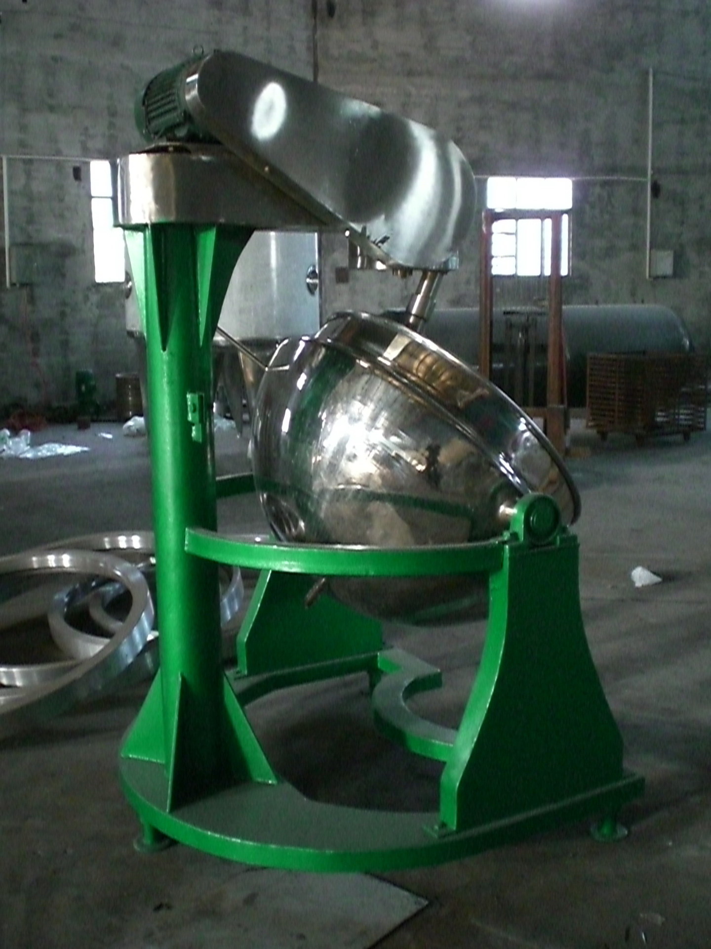 新型行星带搅拌夹层锅，电加热行星夹层锅，蒸汽加热行星夹层锅