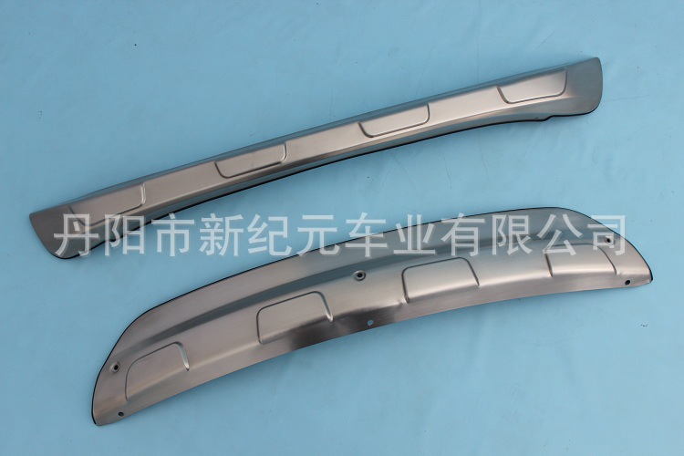 Apply to 2013 paragraph CX-5 Stainless steel guard plate CX-5 refit around Stainless steel Guard board CX-5 Front and rear fender