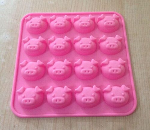 Supply silicone cake molds, sixteen-hole little pig molds, ice cube molds cute little pig head profile