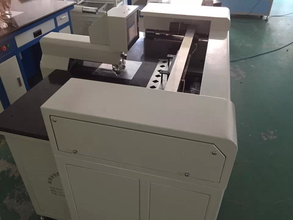 菲林 IML/IMD自动定位打孔机厂家直供