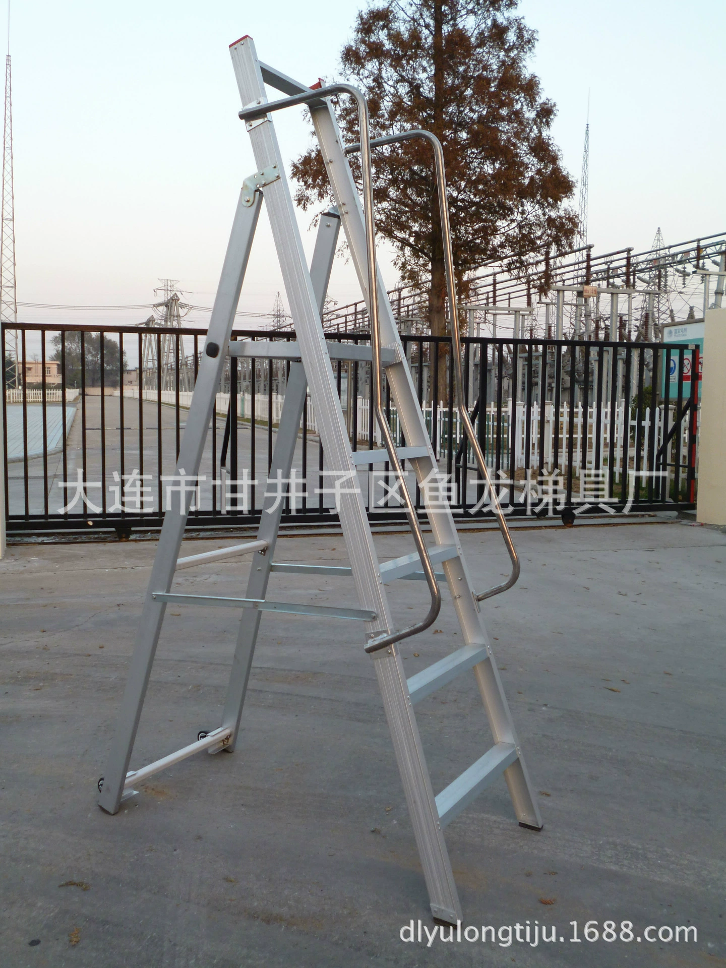 Производитель поставляет алюминиевый сплав домашней лестницы/складной лестницы