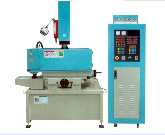 东莞台义精密机械特价供应450电火花机.群基系统机床