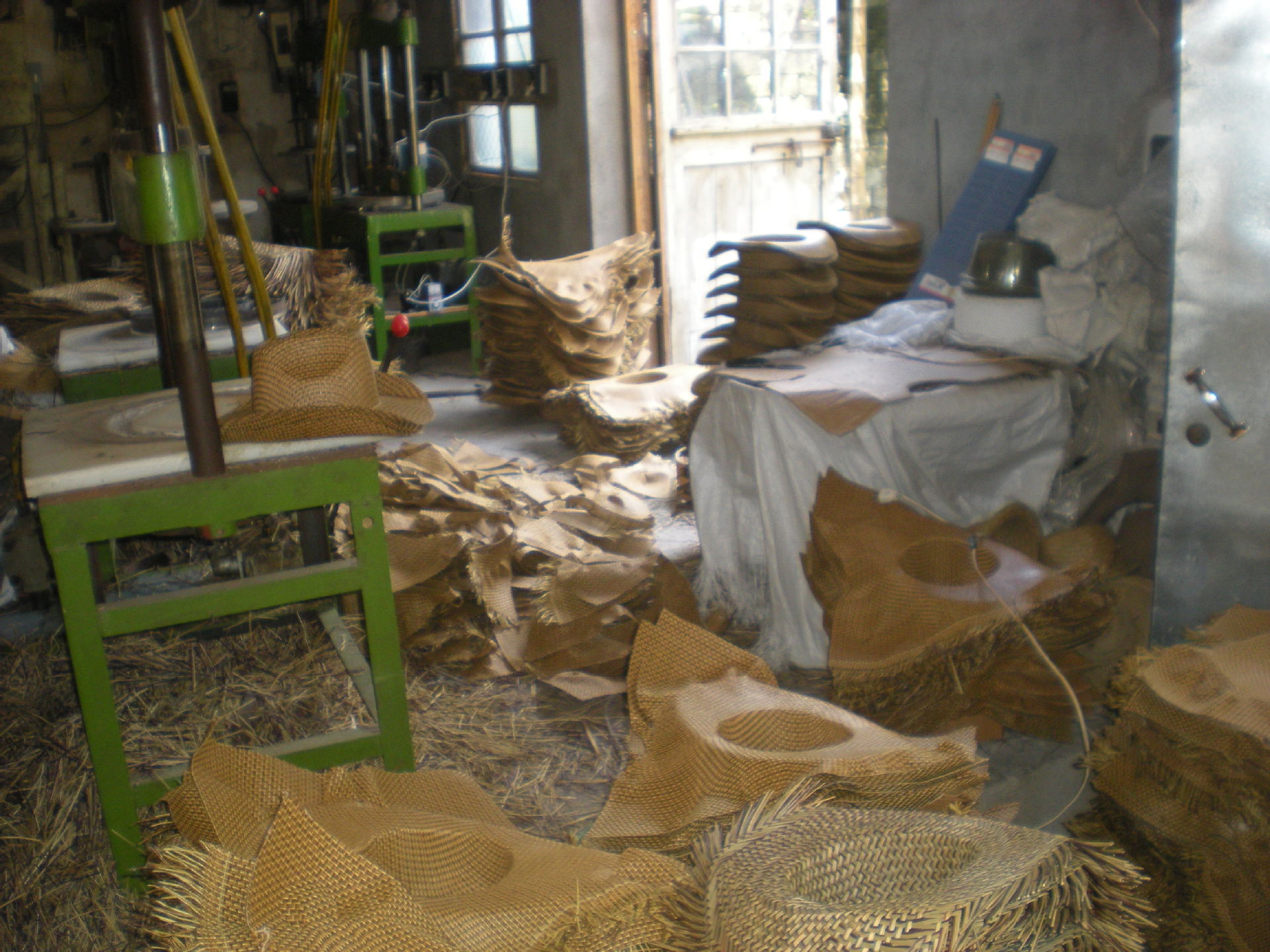 970997123_1242766878