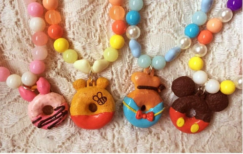 Cartoon children's plastic glue, crystal necklace, pendant for princess