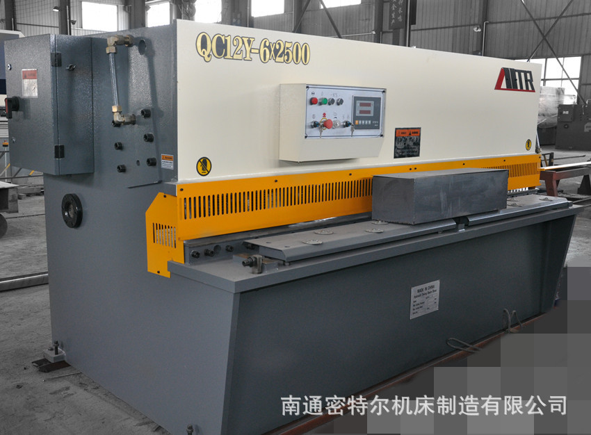 老厂家 现货供应 QC12Y-42500 剪板、折弯之乡 液压摆式机 小型剪板机