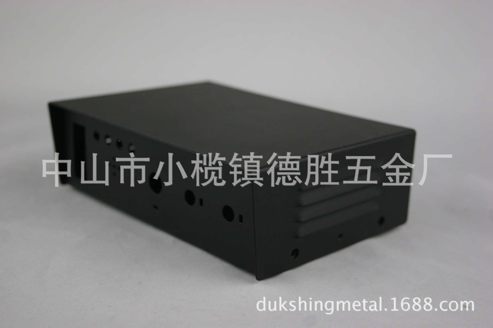 节日彩灯控制器铁壳 八口声控一体机五金外壳 六路解码器机箱