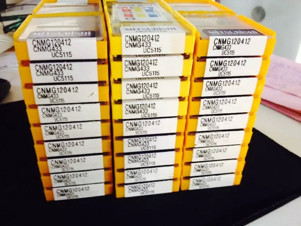 Mitsubishi/三菱刀片CNMG120412 UC5115/04/08数控CNC机床刀