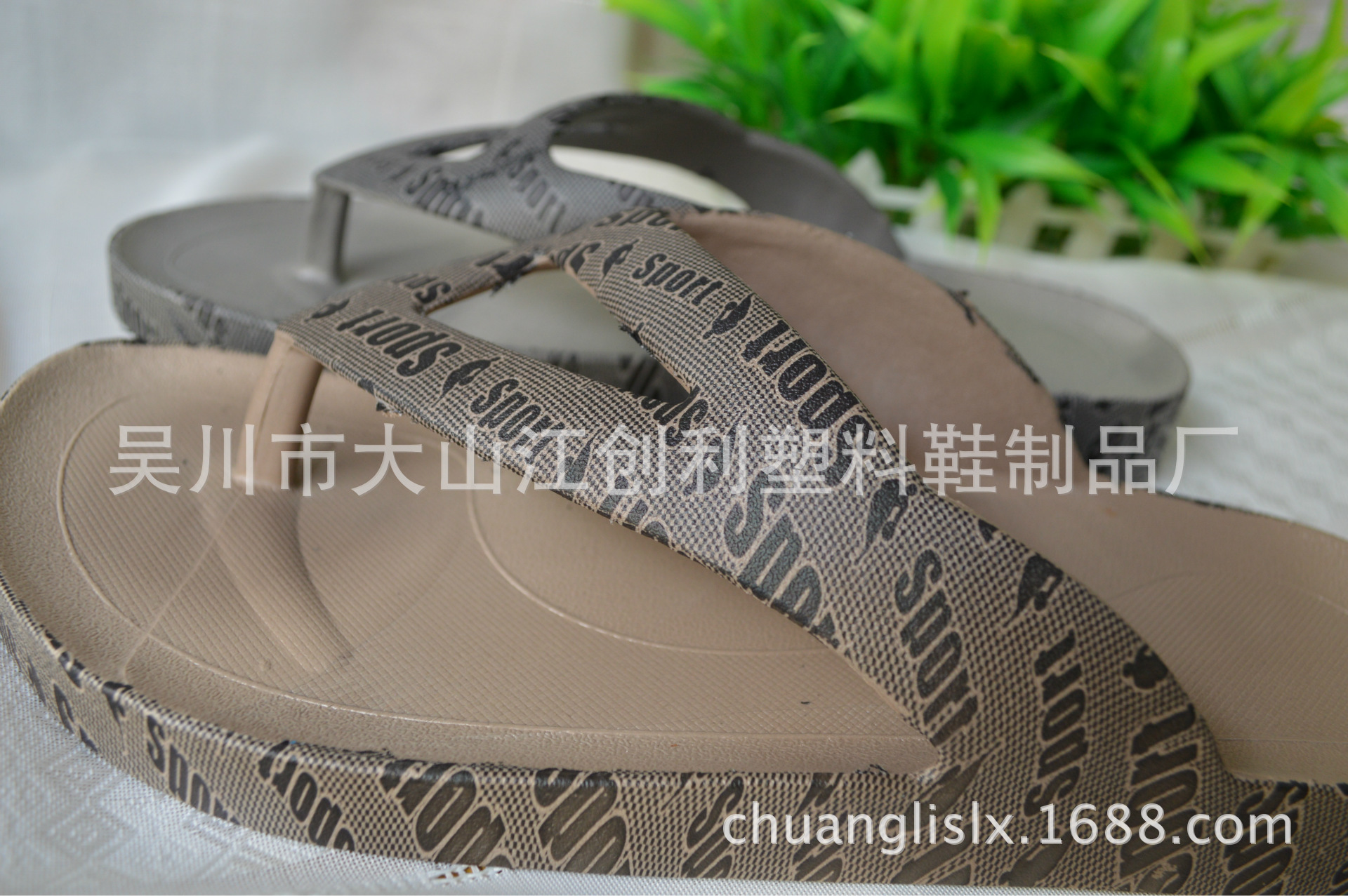 廠傢批發pvc一次成形吹氣印花塑料男人字拖鞋 128-3夏天沙灘時尚