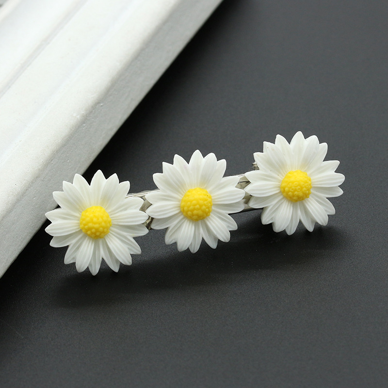 Fashion Daisy Flower Hairpin Korean New Style Hair Accessories Wholesale Hair Rope display picture 1