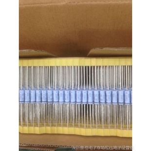 ֱ��ɢ�b̼Ĥ����������Ĥ���1/4W 3.3R