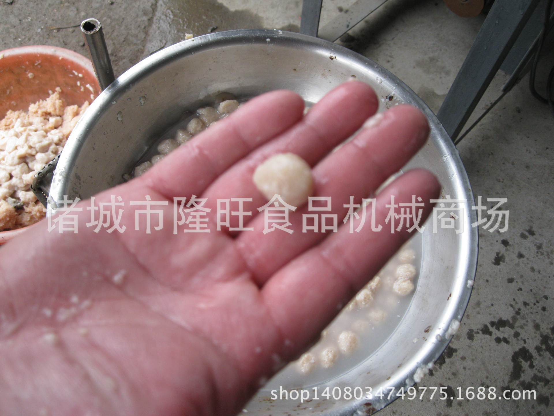 供应不锈钢丸子机 豆腐丸子机 菜丸成型机