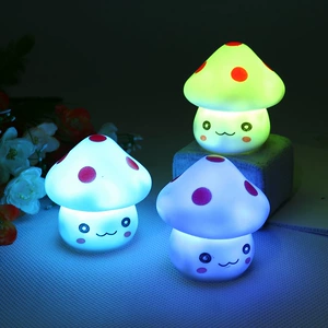 Романтические грибы красочные ночные огни оптовые творческие дети Everbright Toys New Strange Plaza
