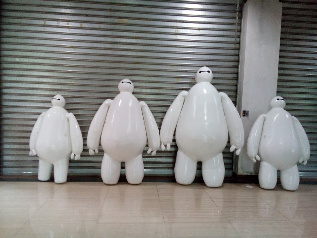 充气大白气模超能陆战队小黄人机器猫行走人偶卡通模型定制做包邮