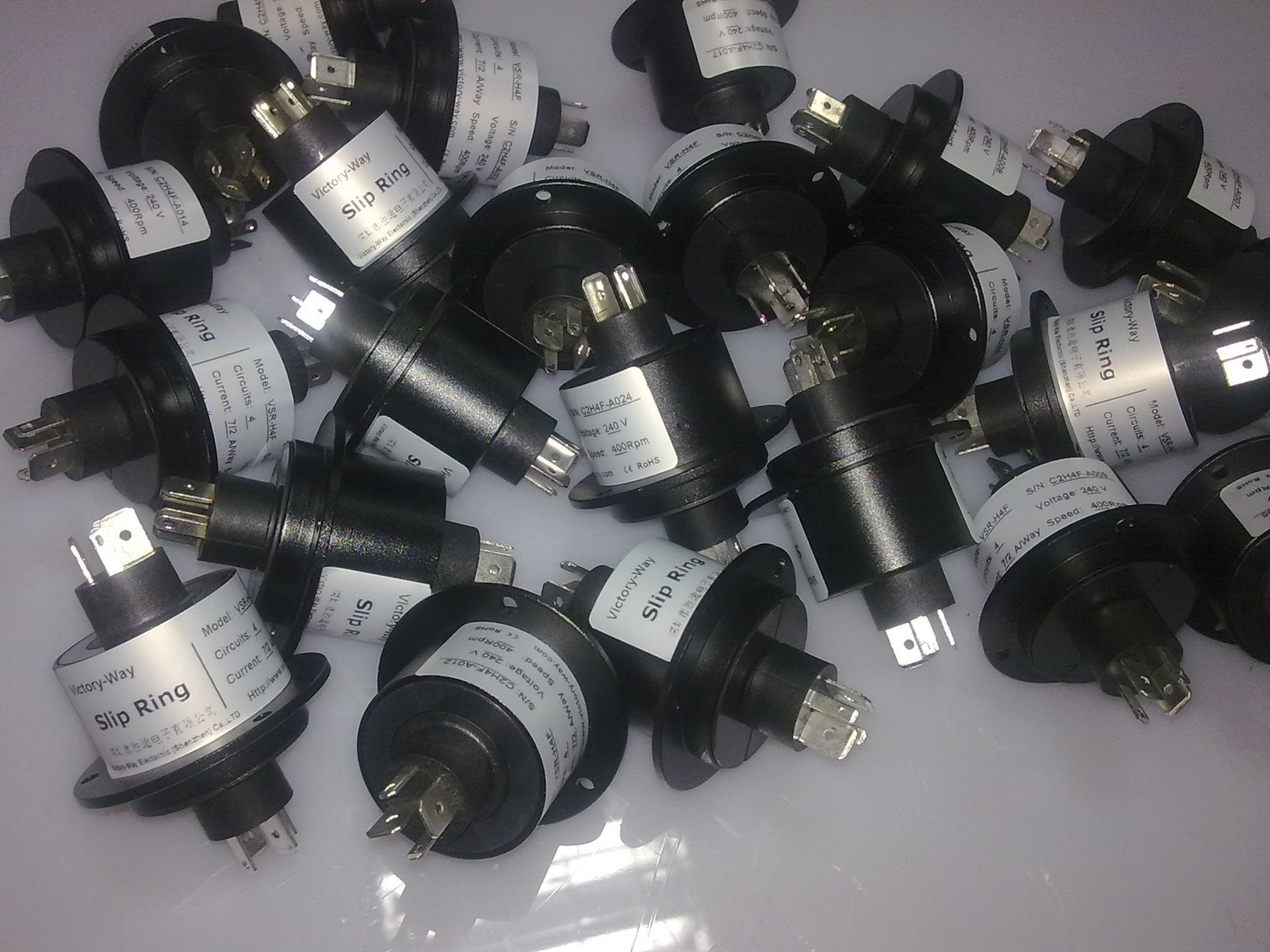 4路水银滑环插头式滑环，4路加热转轴滑环，4路热电偶电旋转接头