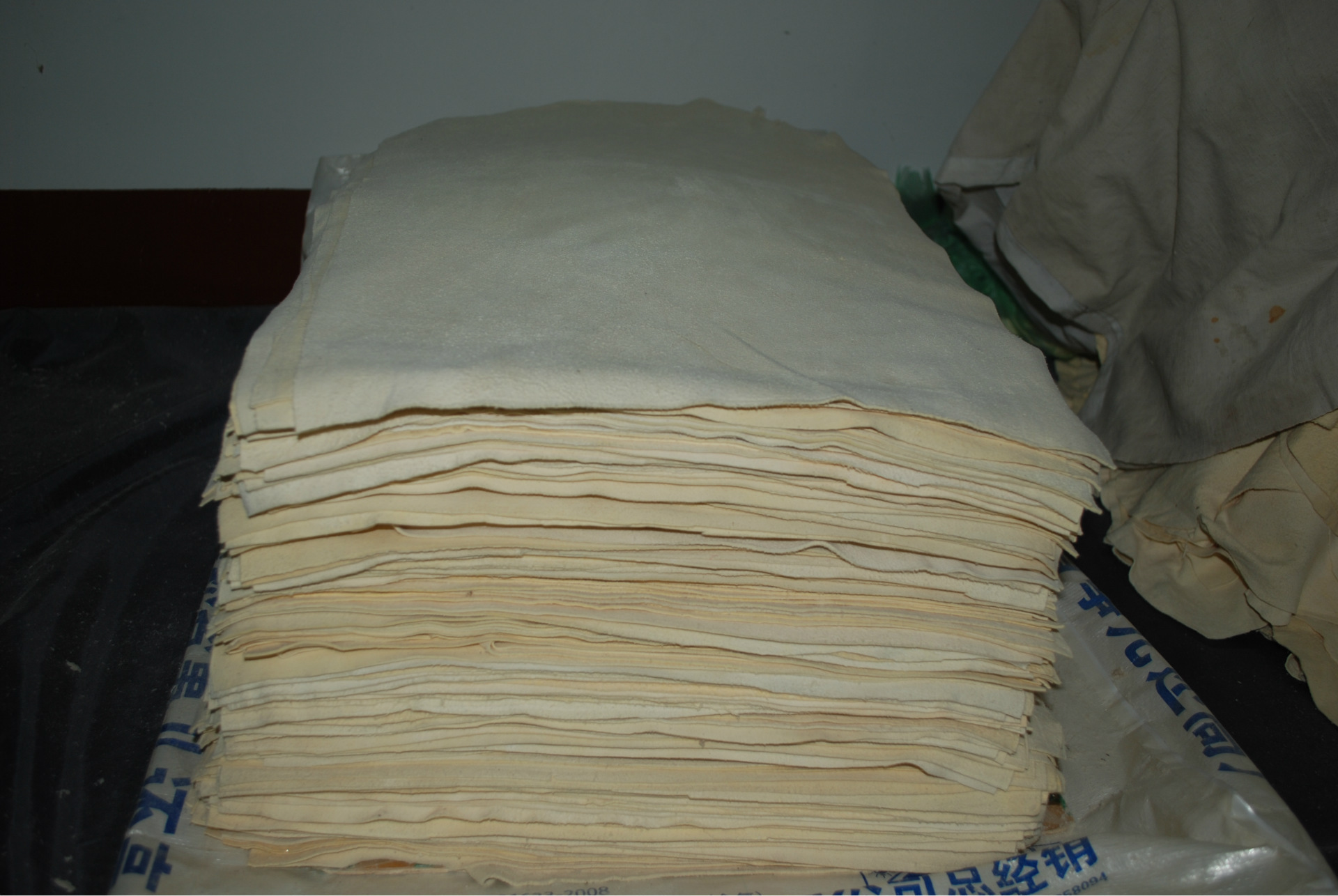 厂家批发自然形大号天然麂皮擦车巾鹿皮羊皮擦车布洗车用品订做|ms