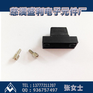 DB9�⚤ ���ڽ��^ DB��ĸ��/���� �⚤ RS232/VGA15�ž������ӿ�
