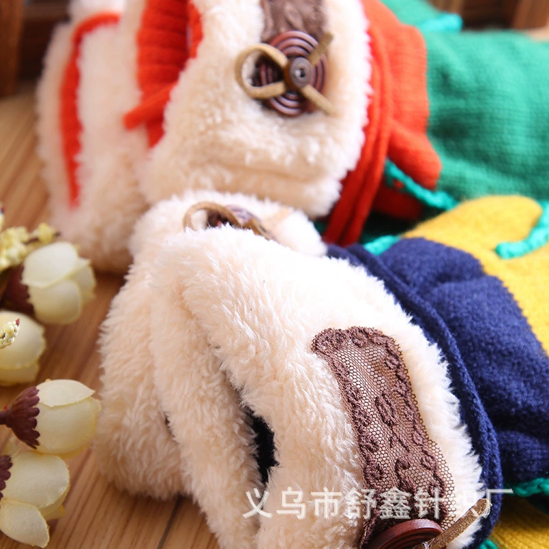 Fleece gloves handmade, sophisticated strap, wholesale