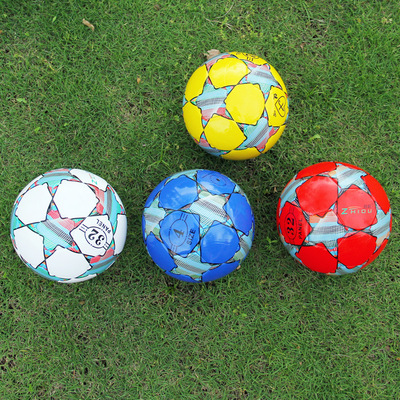 廠家大量批發 4號5號五角星PVC發泡機縫足球 青少年學生訓練足球