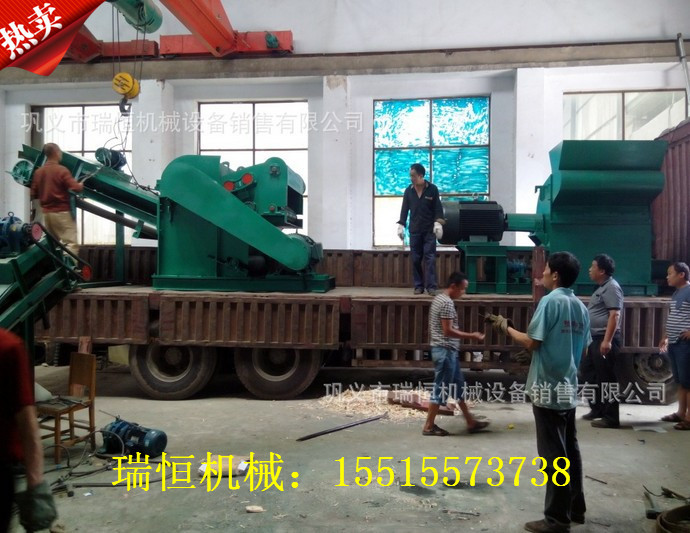 碎机_瑞恒大量出售橡胶粉碎机废旧轮胎颗粒粉