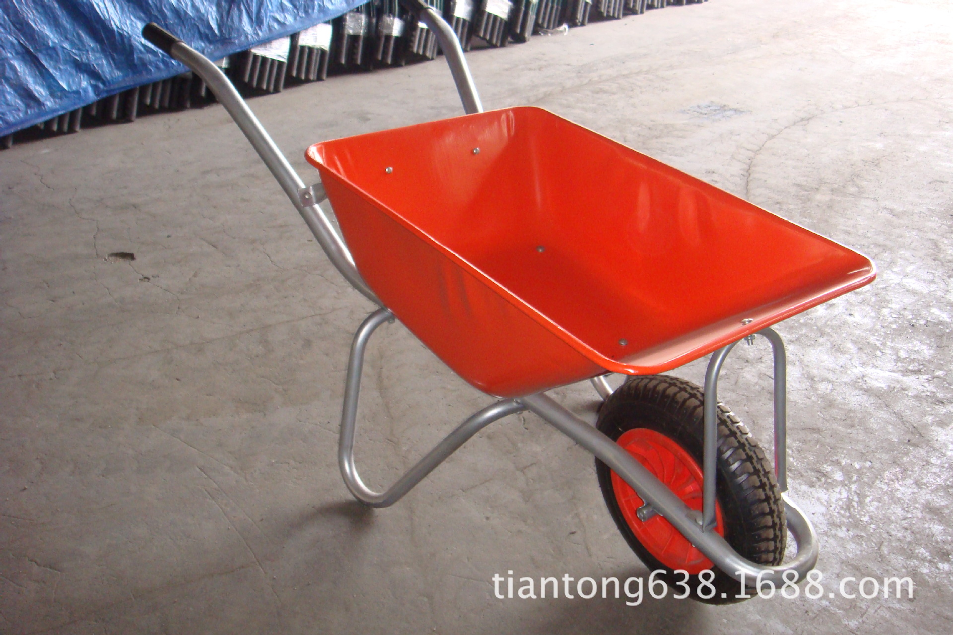 工厂供应马来西亚市场三合一手推车WB2206