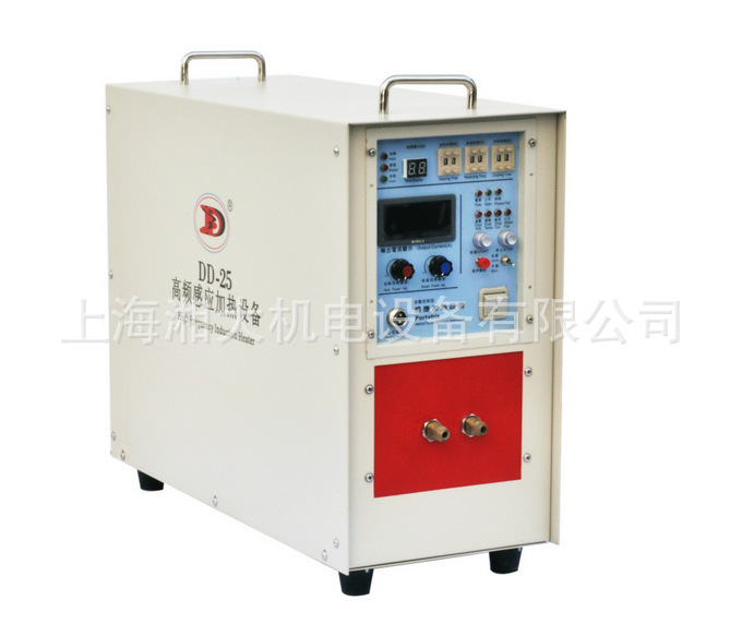 2093750298_1356856299