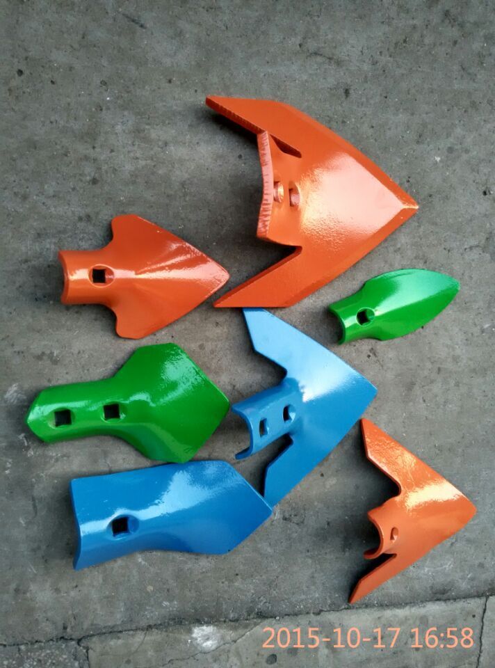 厂家直供松土机农用耐磨松土铲 各种农机五金配件松土铲