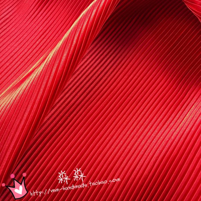 服装布料 大红色细条纹风琴褶压皱百褶仿真丝色丁 不透裙子面料
