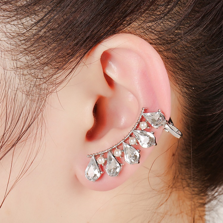 Pearl Zircon Crystal Diamond Ear Clip display picture 6