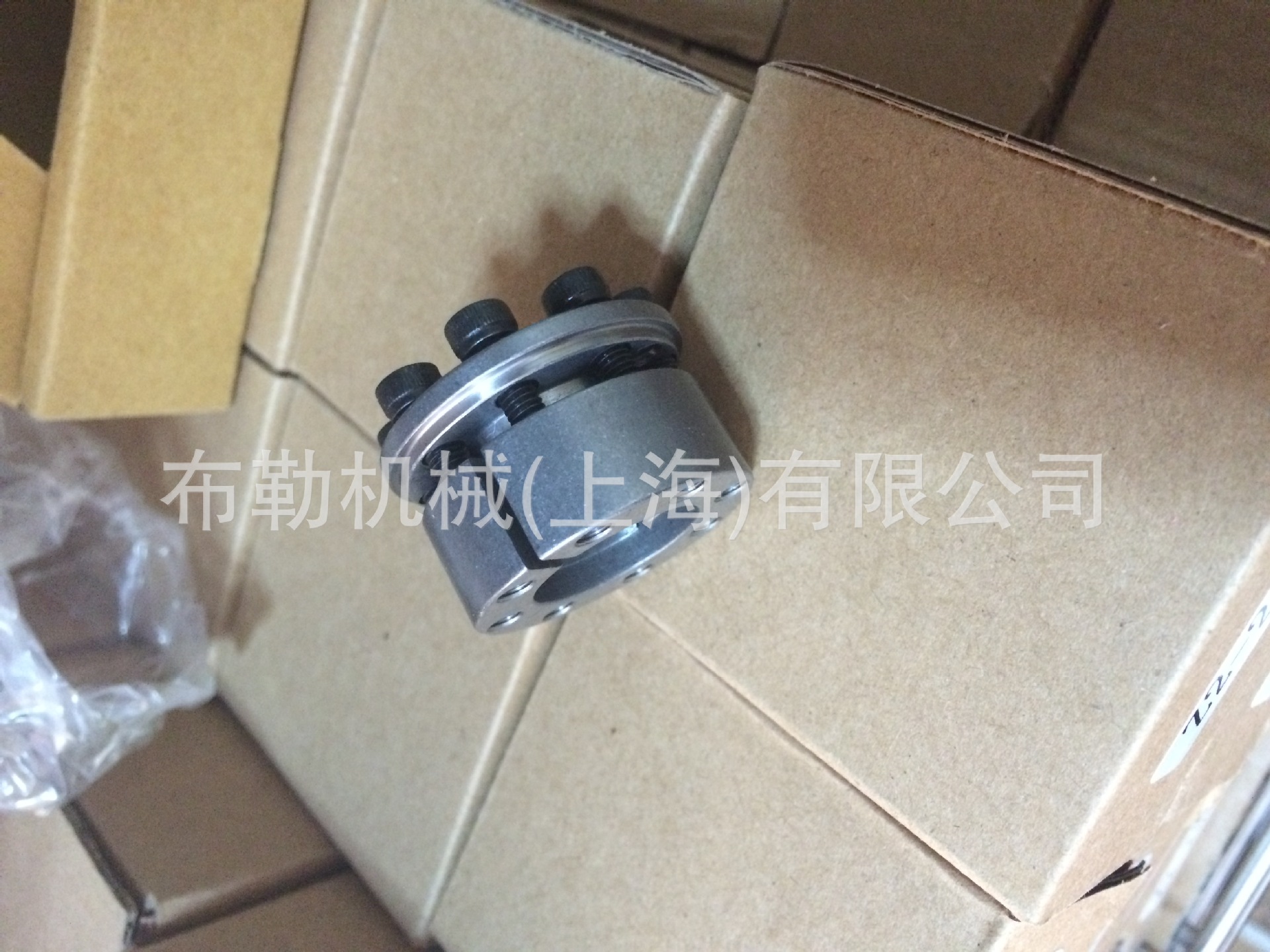 日本椿本TSUBAKI胀紧套PL010X023KE/PL011X024KE/PL012X026KE涨套