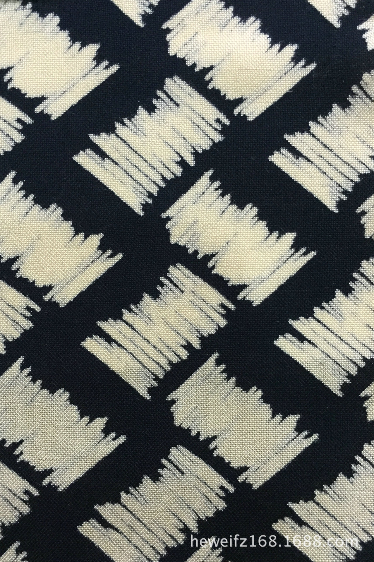 厂价直销F8101现货供应人棉印花时尚服装45支棉童装裙装女装面料