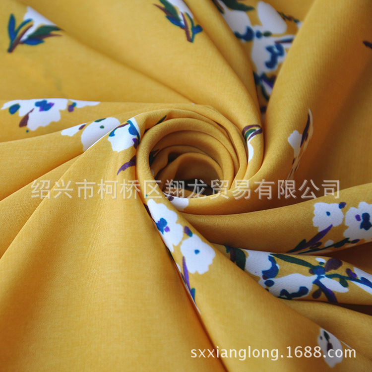 【翔龙印花 XL2925】长期供  应量大从优 花卉涤纶水洗绒印花面料